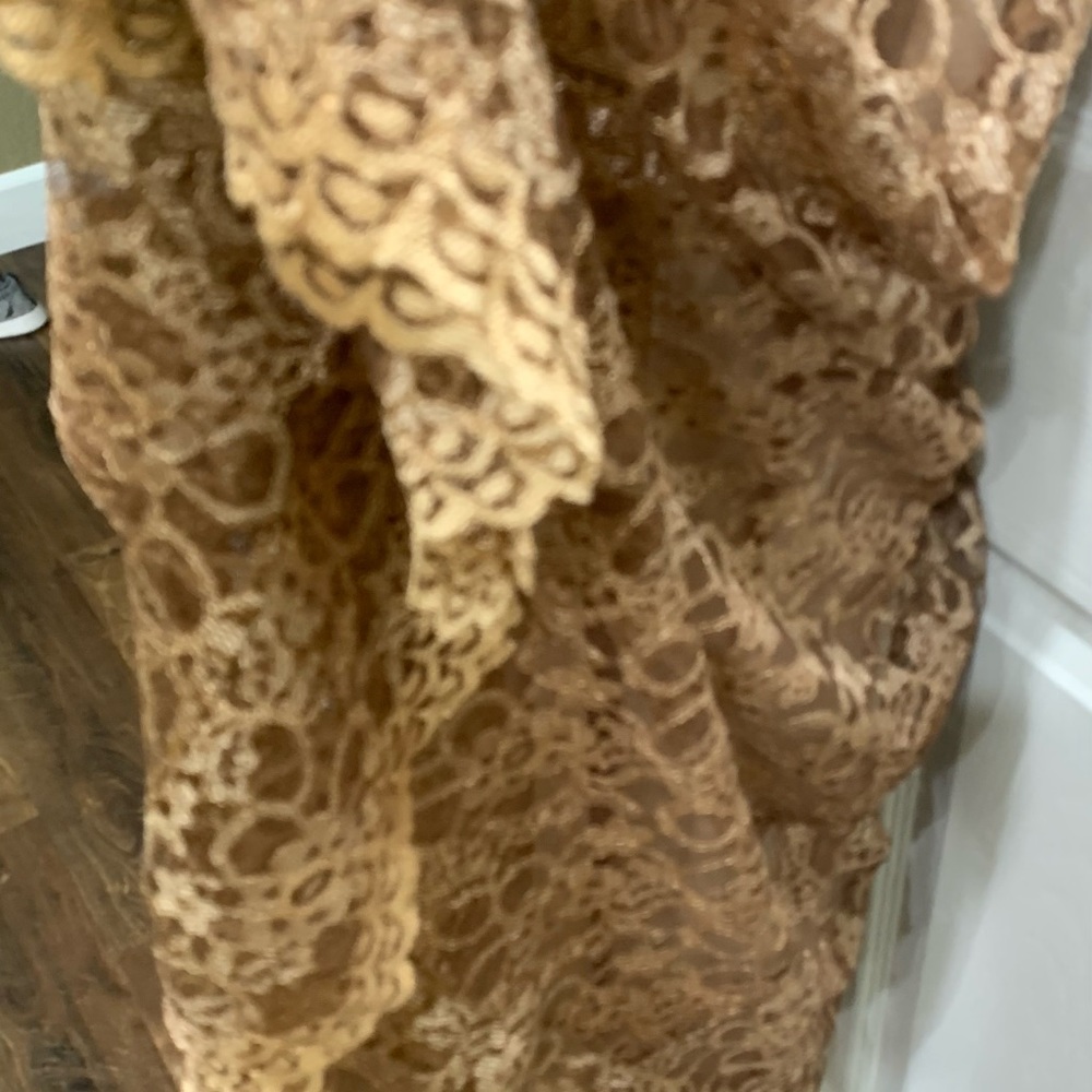 Women gold lace maxi dress size 8 - Picture 6 of 9